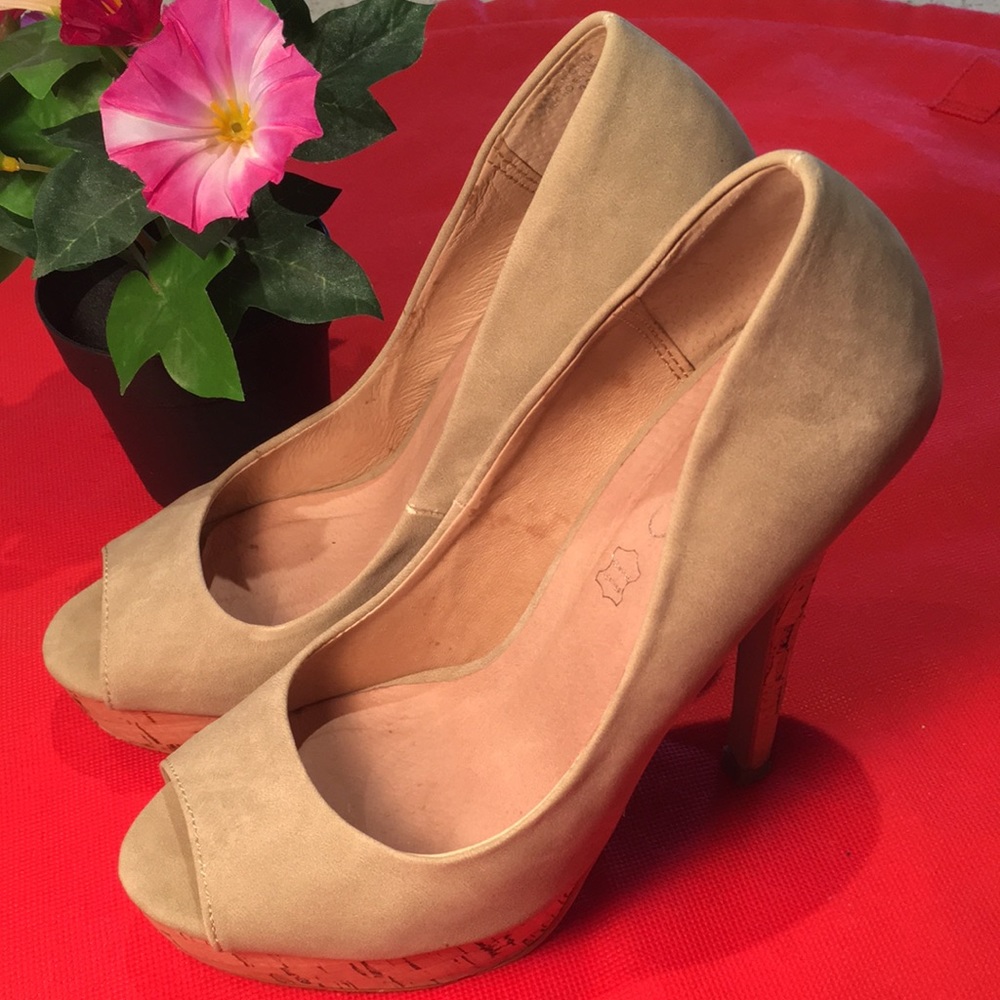 Aldo Peralto Peeptoe Stilettos Tan/Beige Cork